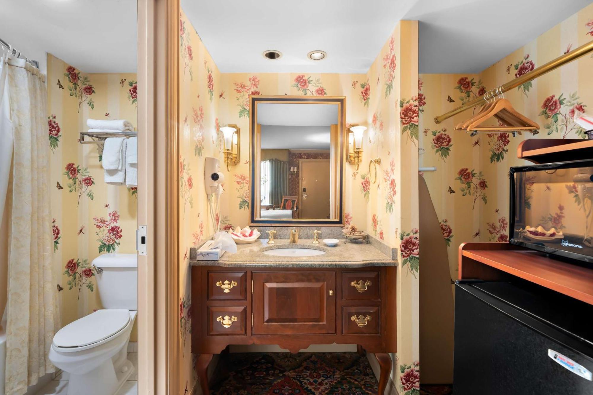 Brandywine Valley Inn Surestay Plus By Best Western Wilmington Eksteriør billede