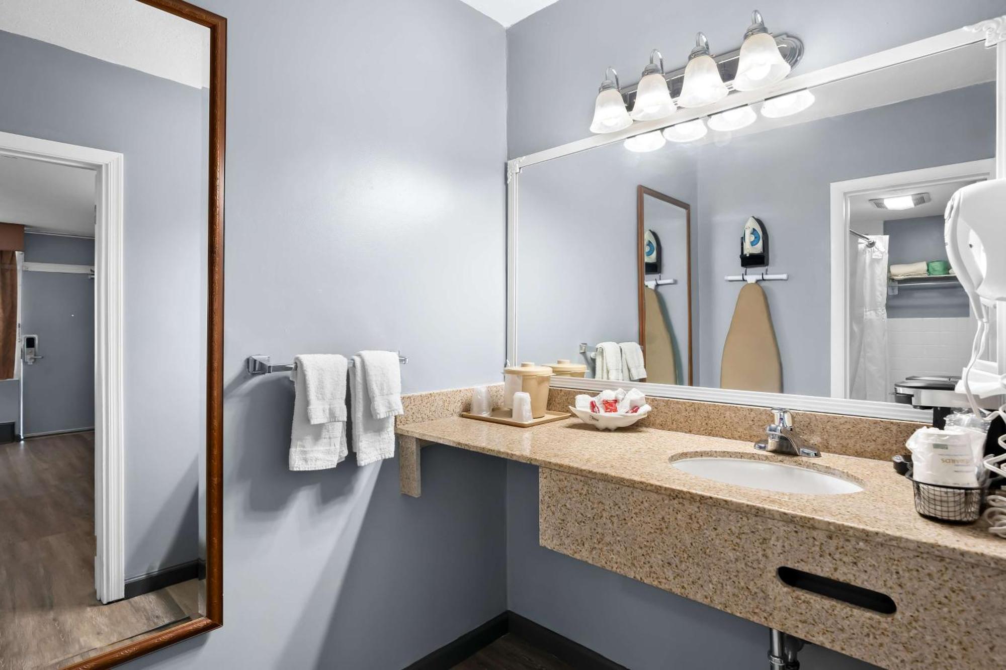 Brandywine Valley Inn Surestay Plus By Best Western Wilmington Eksteriør billede