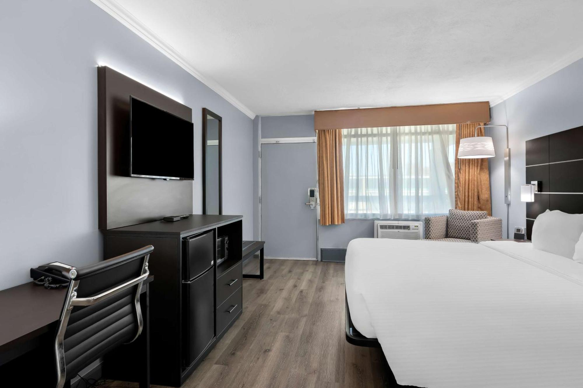 Brandywine Valley Inn Surestay Plus By Best Western Wilmington Eksteriør billede