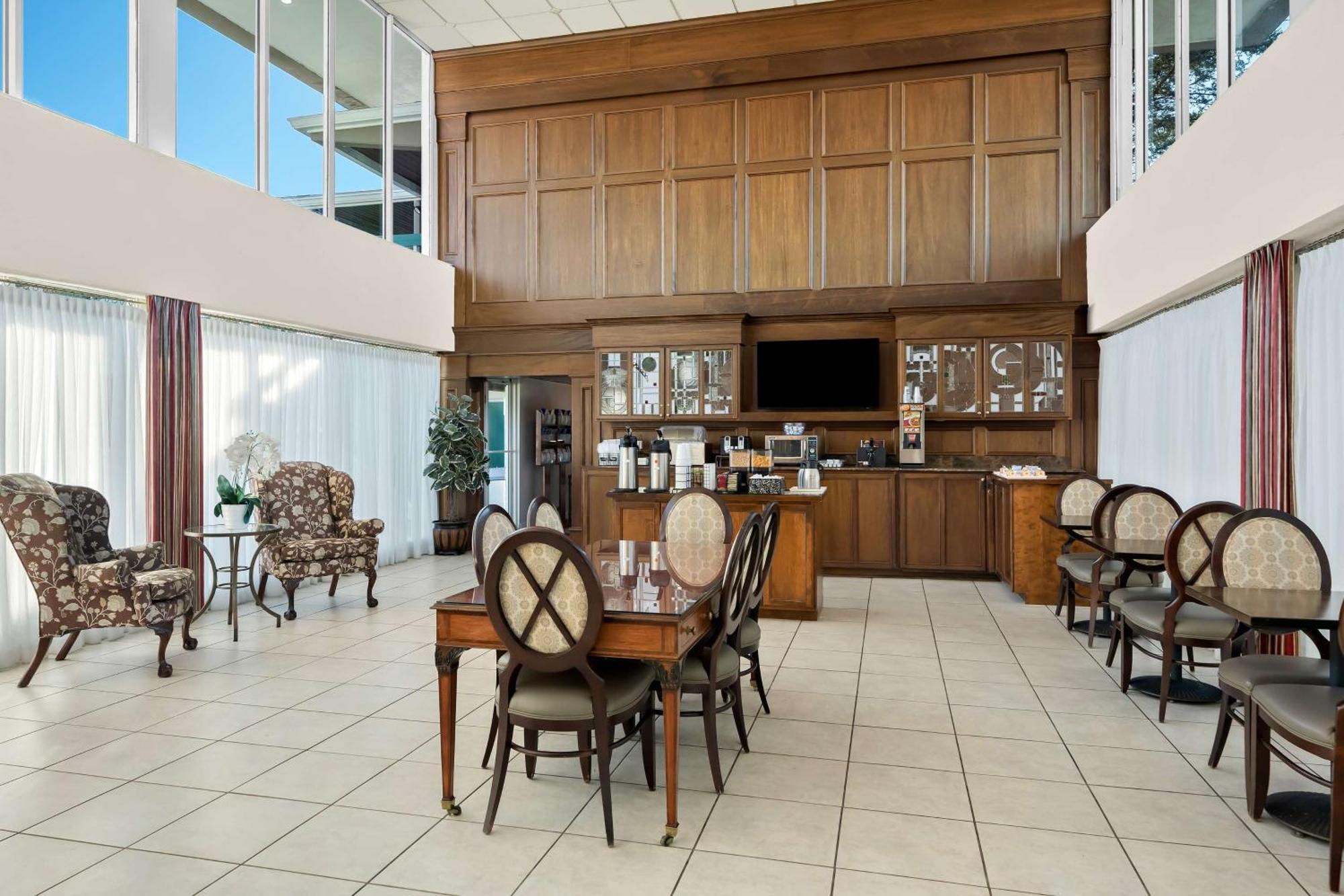 Brandywine Valley Inn Surestay Plus By Best Western Wilmington Eksteriør billede
