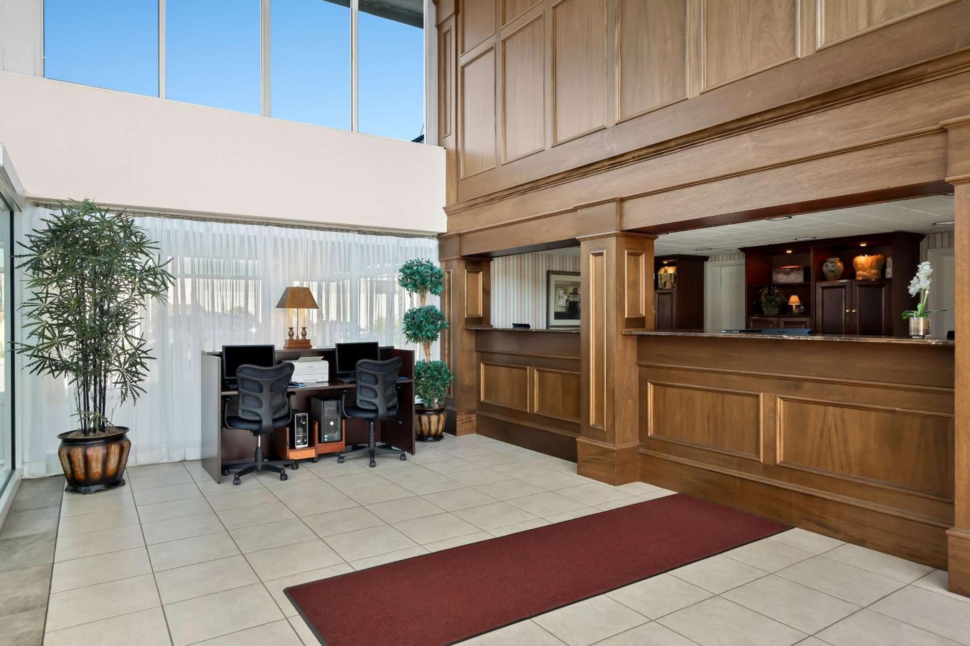 Brandywine Valley Inn Surestay Plus By Best Western Wilmington Eksteriør billede