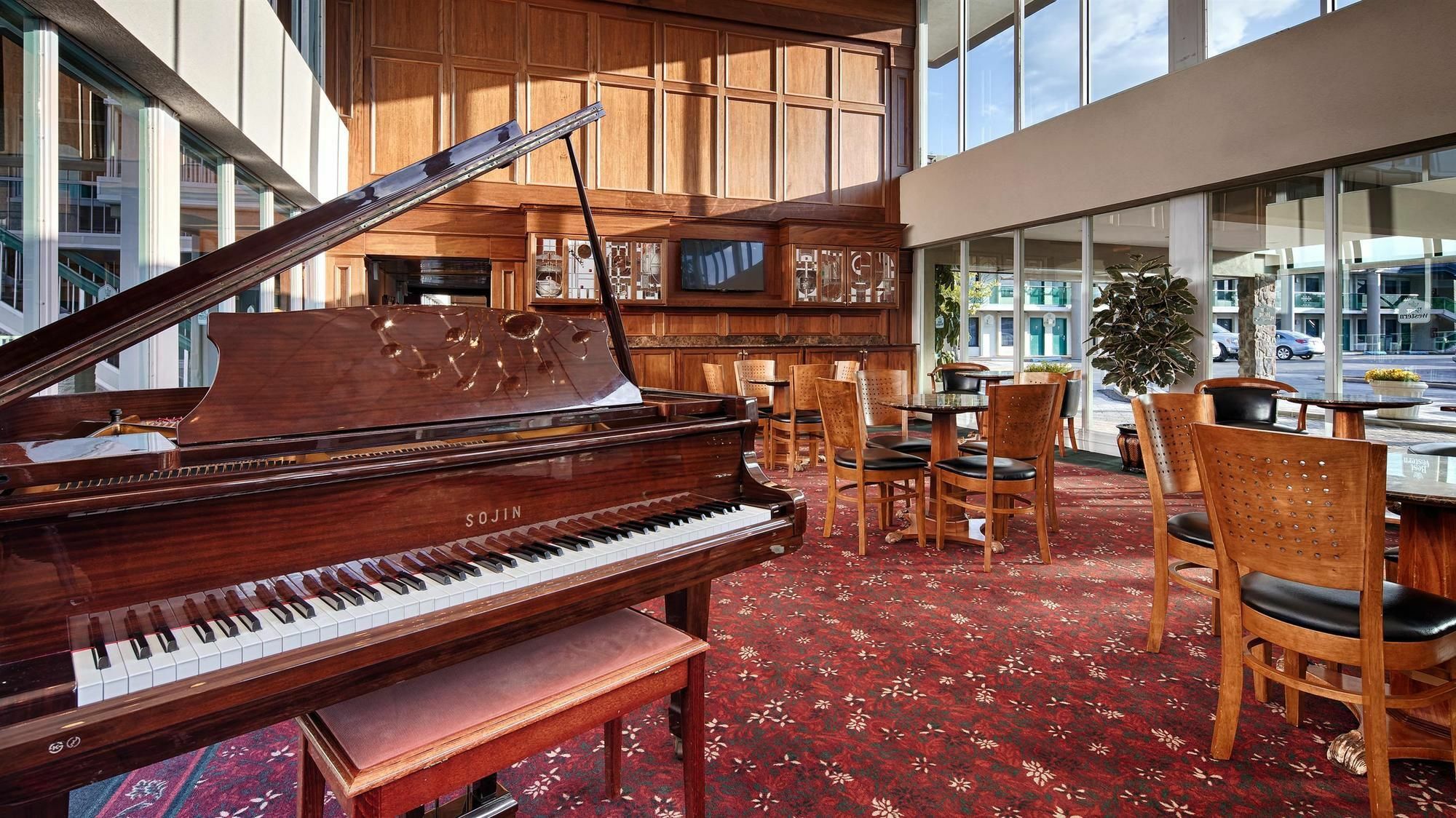 Brandywine Valley Inn Surestay Plus By Best Western Wilmington Eksteriør billede